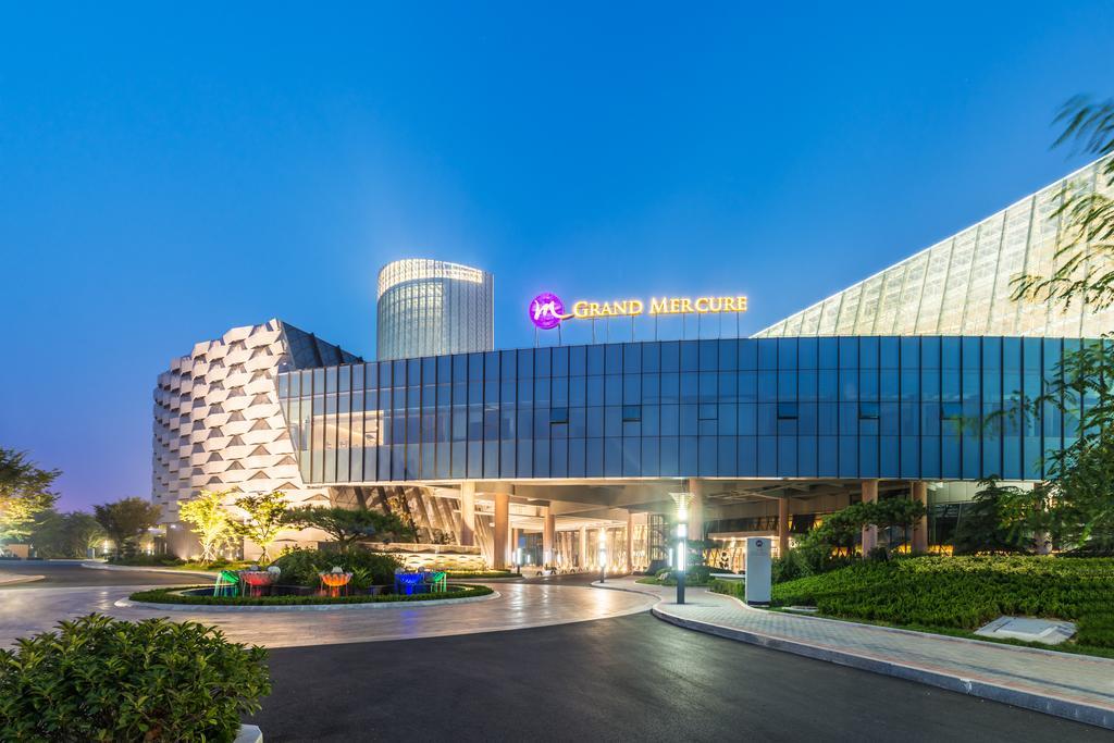 Grand Mercure Qingdao Airlines Exteriör bild